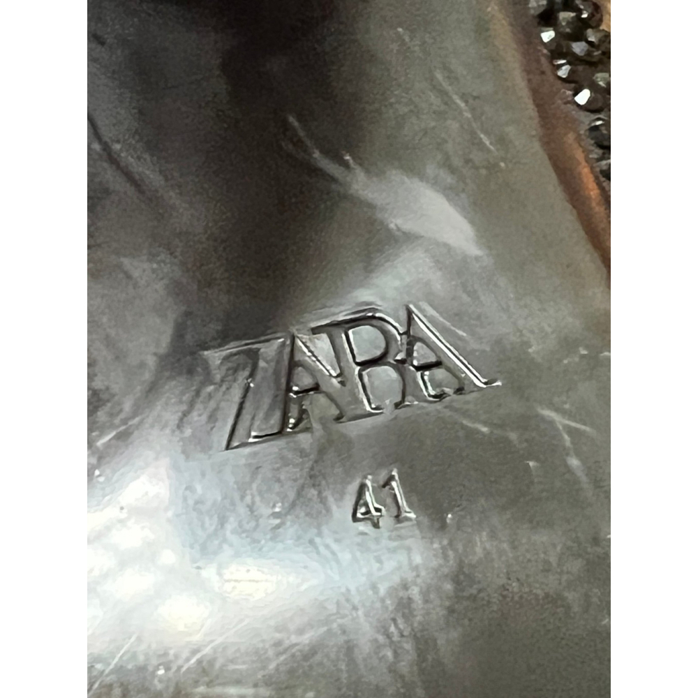 ZARA Black Rhinestone Kitten Heeled Boots - Picture 6 of 9
